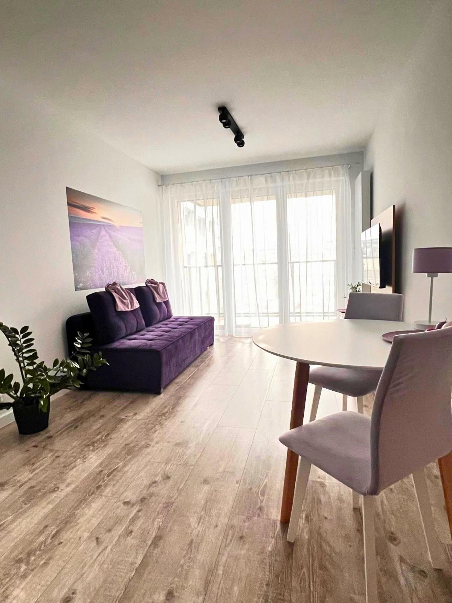פוזנן Apartament Purple מראה חיצוני תמונה